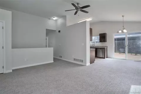 18946 E 22nd Pl, Aurora, CO 80011 photo 5