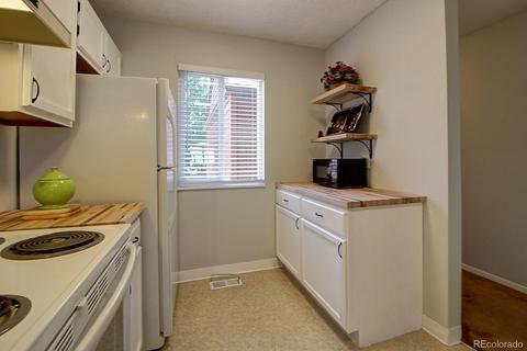 435 Wright St #41, Lakewood, CO 80228 photo 8