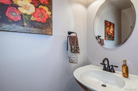 19070 E Low Cir, Aurora, CO 80015 photo 17