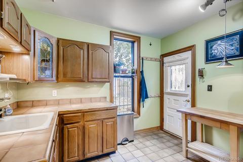 746 Fox St, Denver, CO 80204 photo 6