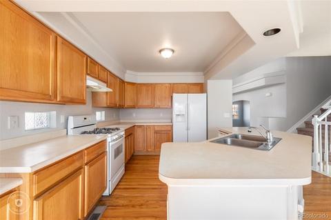 20422 E 40th Pl, Denver, CO 80249 photo 4
