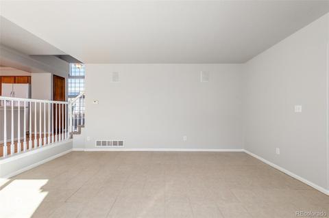 20422 E 40th Pl, Denver, CO 80249 photo 8