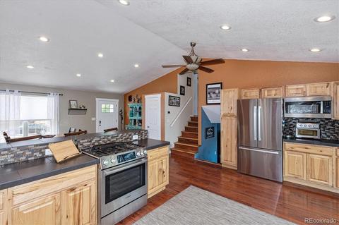 21565 E Powers Cir S, Centennial, CO 80015 photo 6