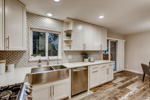6218 Iris Way, Arvada, CO 80004 photo 4