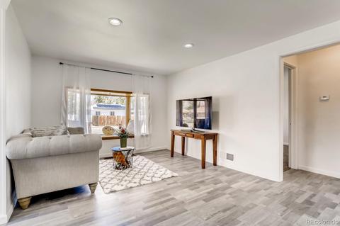10300 E 7th Ave, Aurora, CO 80010 photo 9