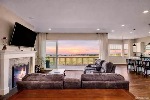 6450 S Riverwood Ct, Aurora, CO 80016