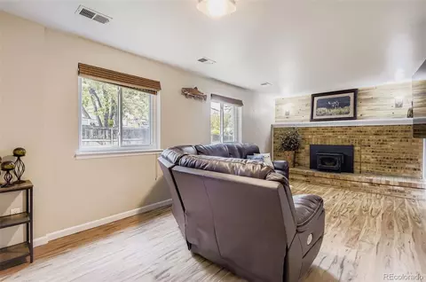 Living - 19357 Eastman Pl, Aurora, CO 80013 photo 2 of 3
