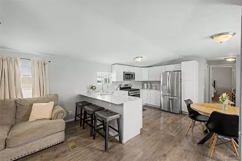 4210 E 100th Ave, Thornton, CO 80229 photo 9