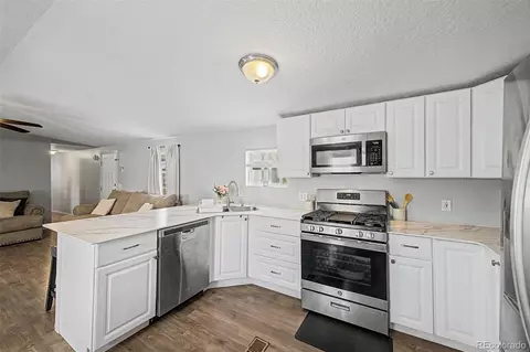 4210 E 100th Ave, Thornton, CO 80229 photo 7