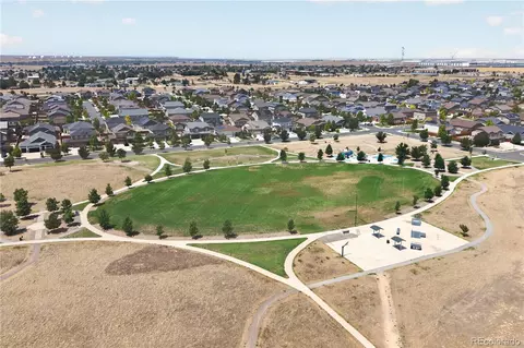 View/Area - 25644 E Byers Dr, Aurora, CO 80018 photo 5 of 7