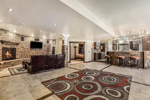 Living - 7567 S Settlers Dr, Morrison, CO 80465 photo 7 of 10