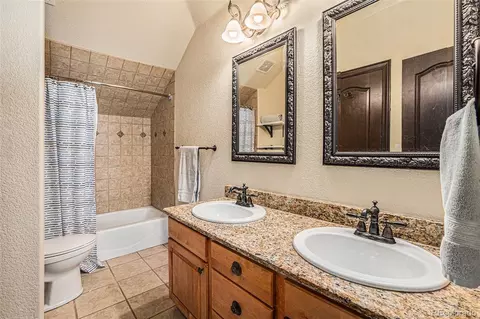 Bath - 7567 S Settlers Dr, Morrison, CO 80465 photo 4 of 6
