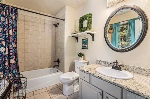Bath - 7567 S Settlers Dr, Morrison, CO 80465 photo 6 of 6