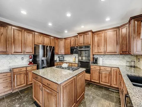 19485 E Powers Pl, Aurora, CO 80015 photo 9