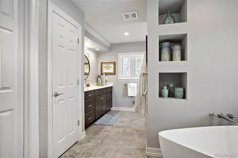 3875 E Wesley Ave, Denver, CO 80210 photo 14