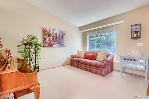 21527 E Crestline Ln, Centennial, CO 80015 photo 2
