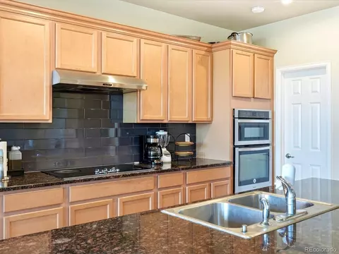 10069 E Kansas Ave, Aurora, CO 80247 photo 13