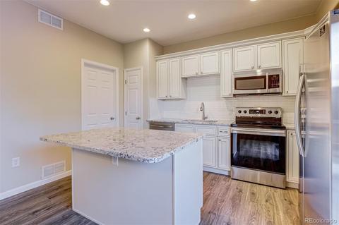 12759 Ivanhoe St, Thornton, CO 80602 photo 4