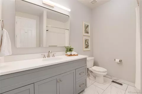 Bath - 2102 Broadleaf Loop, Castle Rock, CO 80109 photo 3 of 3