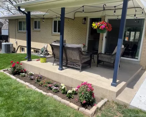 Exterior - 8038 E Lehigh Dr, Denver, CO 80237 photo 3 of 9
