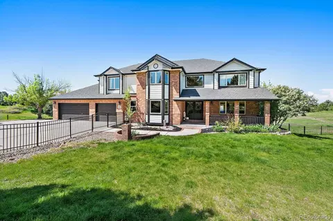 26363 E Otero Dr, Aurora, CO 80016