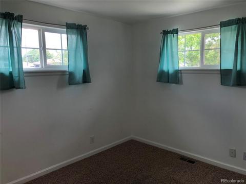 7927 Durango St, Denver, CO 80221 photo 14