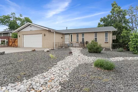 9537 Grandview Ave, Arvada, CO 80002
