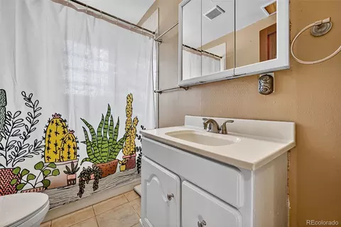 Bath - 515 E County Road 8, Berthoud, CO 80513 photo 1 of 1