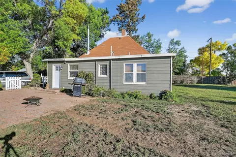 Exterior - 515 E County Road 8, Berthoud, CO 80513 photo 3 of 8