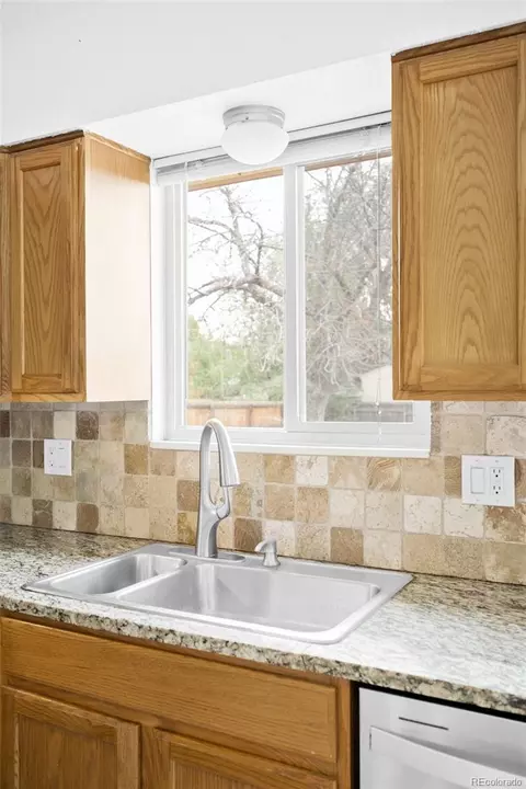 Kitchen - 16010 E 11th Ave, Aurora, CO 80011 photo 3 of 3