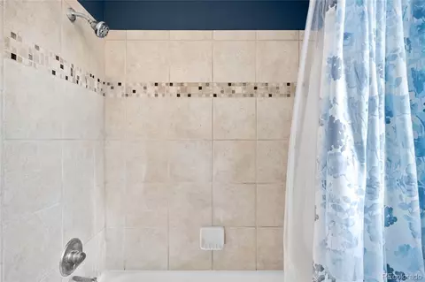 Bath - 16010 E 11th Ave, Aurora, CO 80011 photo 2 of 5