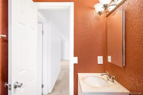 Bath - 16010 E 11th Ave, Aurora, CO 80011 photo 5 of 5