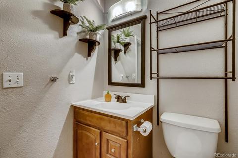 19619 E 17th Pl, Aurora, CO 80011 photo 22