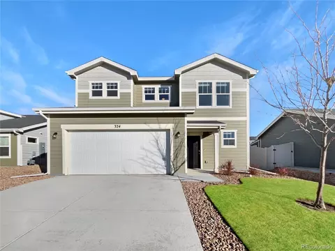 324 Pony Express Trl, Ault, CO 80610
