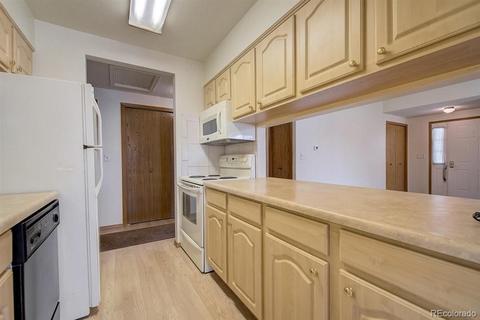 8428 Everett Way #D, Arvada, CO 80005 photo 11