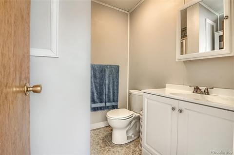 17591 E Temple Dr, Aurora, CO 80015 photo 19
