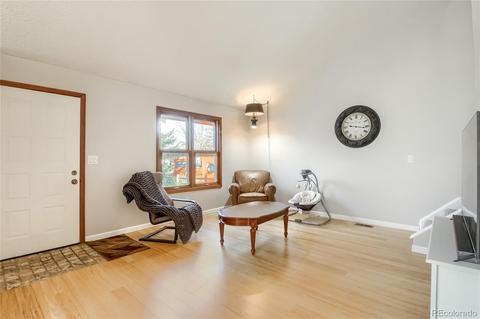 17591 E Temple Dr, Aurora, CO 80015 photo 4