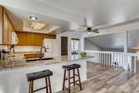 18759 E Oregon Dr, Aurora, CO 80017 photo 4