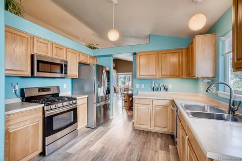 2595 E 94th Dr, Thornton, CO 80229 photo 11