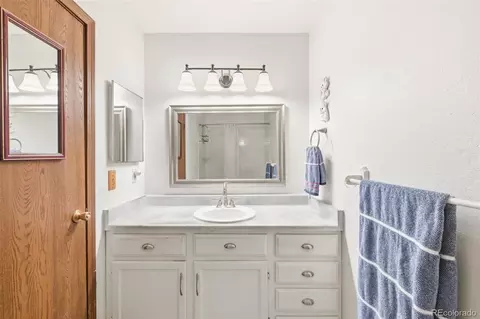 Bath - 318 Wright St #104, Lakewood, CO 80228 photo 1 of 3