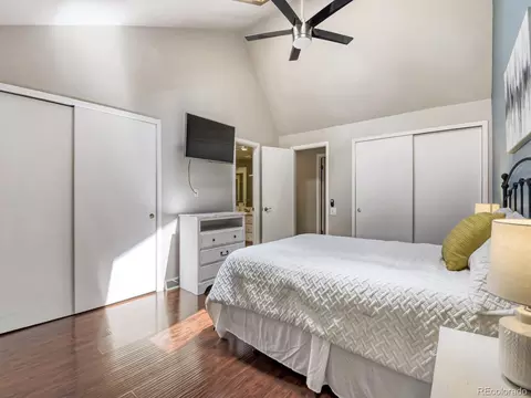 2884 S Oakland Cir, Aurora, CO 80014