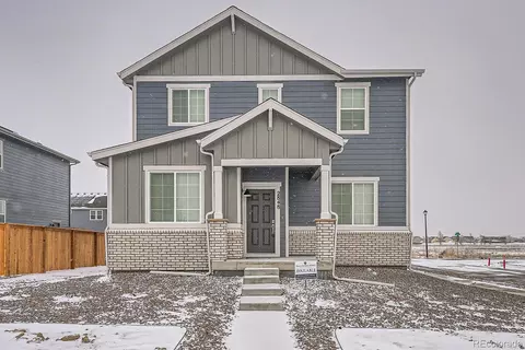 2848 Nectar St, Strasburg, CO 80136