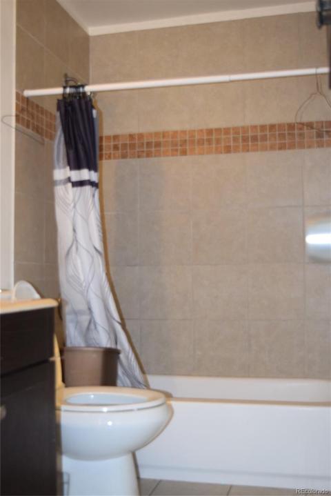 1641 Dunkirk Ct, Aurora, CO 80011 photo 4