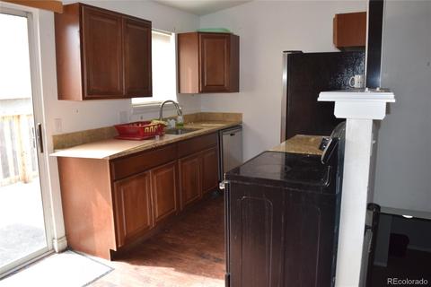 1641 Dunkirk Ct, Aurora, CO 80011 photo 3