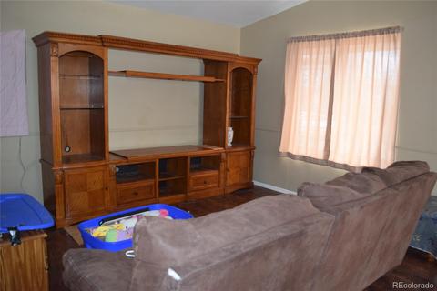 1641 Dunkirk Ct, Aurora, CO 80011 photo 2