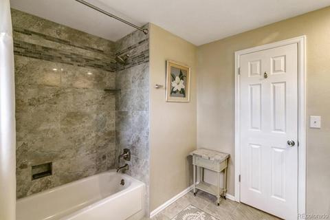 1663 S Vaughn Ct, Aurora, CO 80012 photo 27
