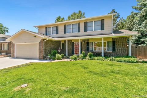1663 S Vaughn Ct, Aurora, CO 80012 photo 2