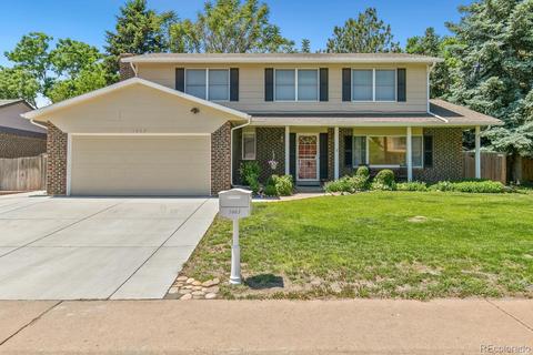 1663 S Vaughn Ct, Aurora, CO 80012 photo 1