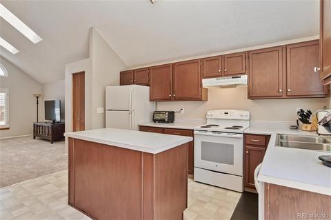 17550 E Brown Cir, Aurora, CO 80013 photo 9