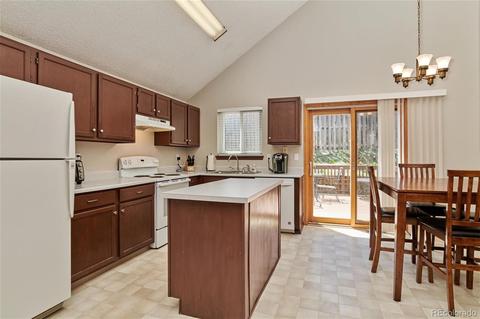17550 E Brown Cir, Aurora, CO 80013 photo 10
